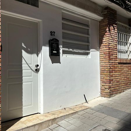 Apartamento Blanco Y Negro En El Centro Alicante Exteriér fotografie