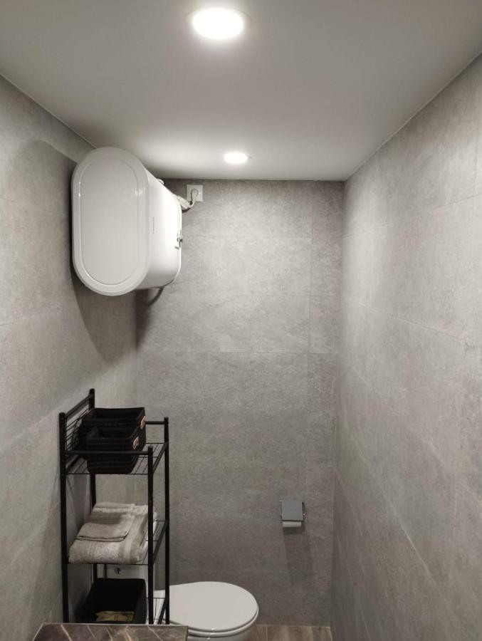 Apartamento Blanco Y Negro En El Centro Alicante Exteriér fotografie