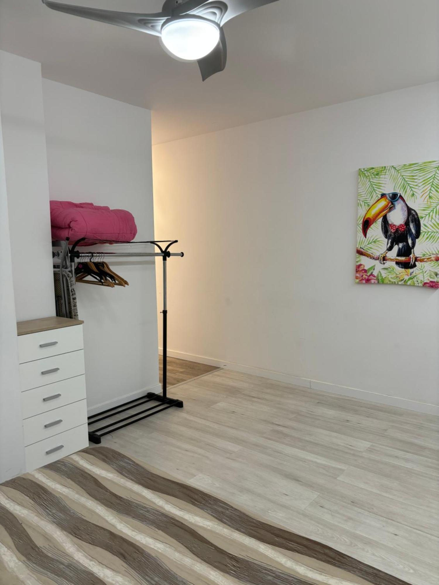 Apartamento Blanco Y Negro En El Centro Alicante Exteriér fotografie