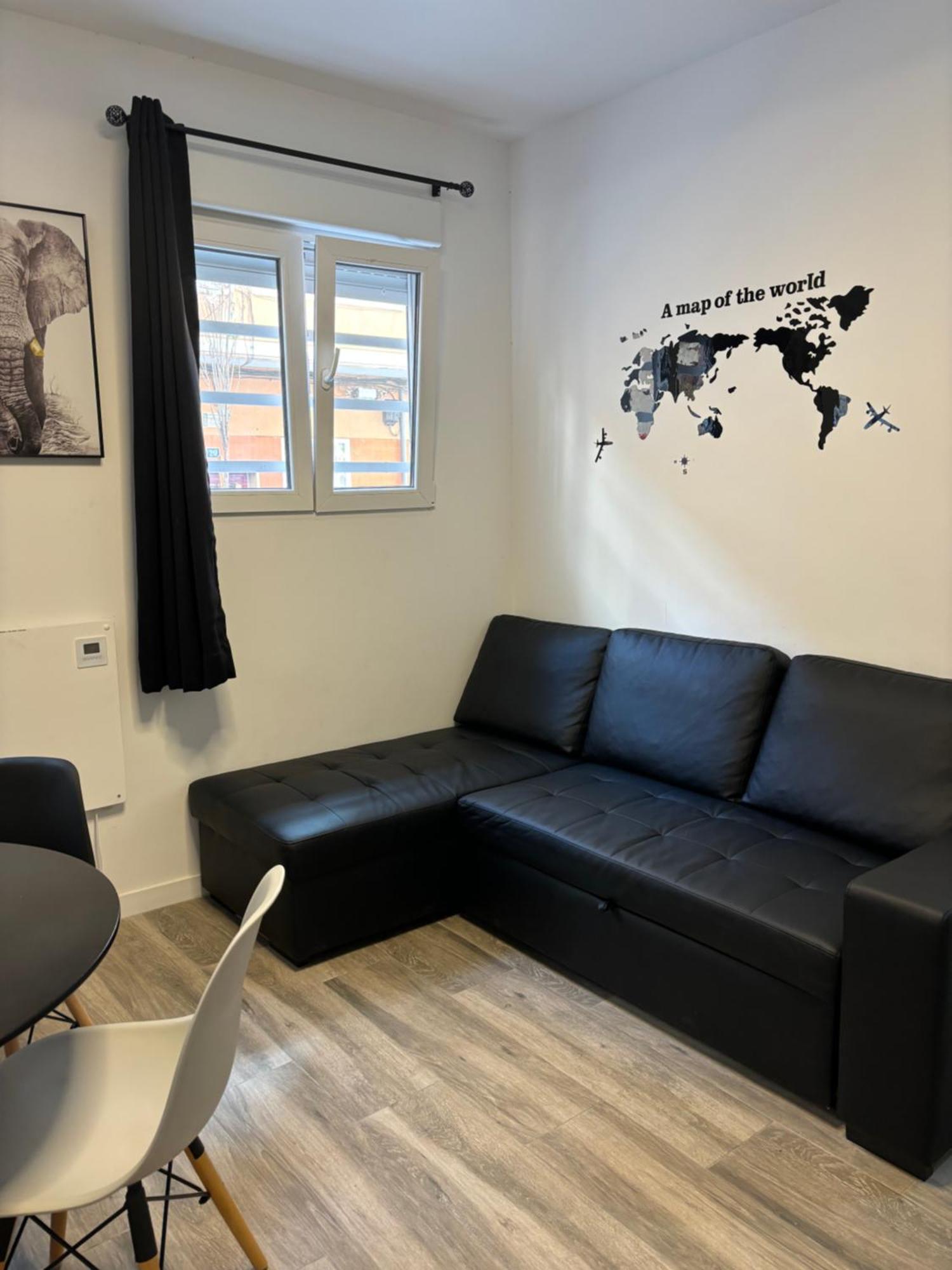 Apartamento Blanco Y Negro En El Centro Alicante Exteriér fotografie
